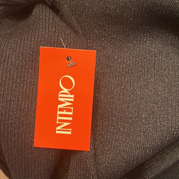 NWT - InTempo off shoulder Black Turtleneck textured top Size 2X - Picture 3 of 4